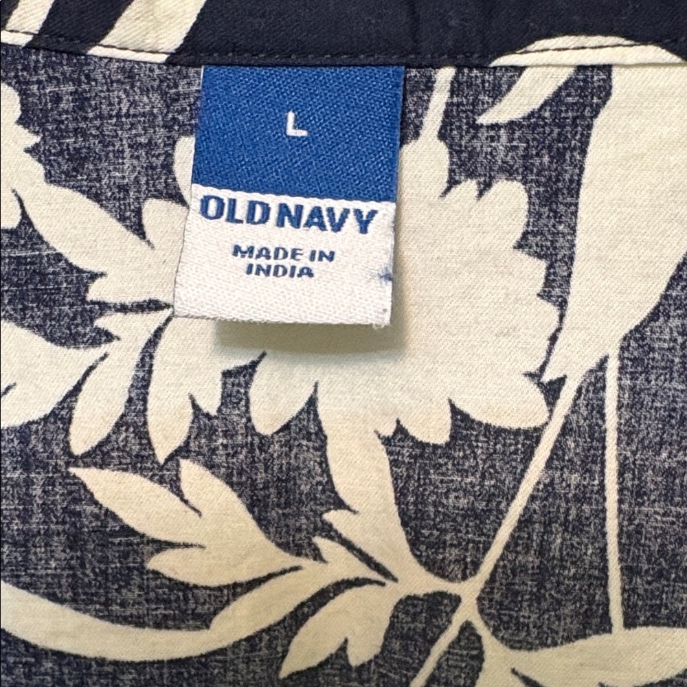 Old Navy Black and White Floral Midi Dress - Picture 4 of 11